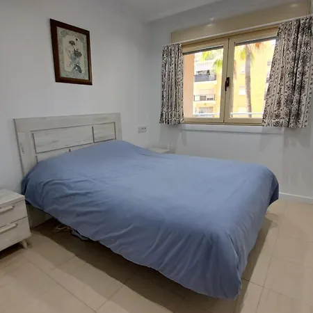 Piso Cerca De La Playa En En El Mediterraneo Real