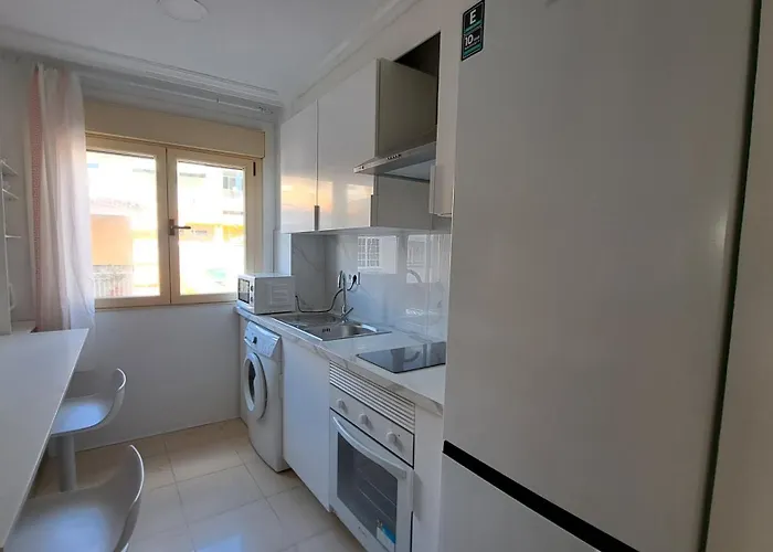 Piso Cerca De La Playa En En El Mediterraneo Real * Fuengirola