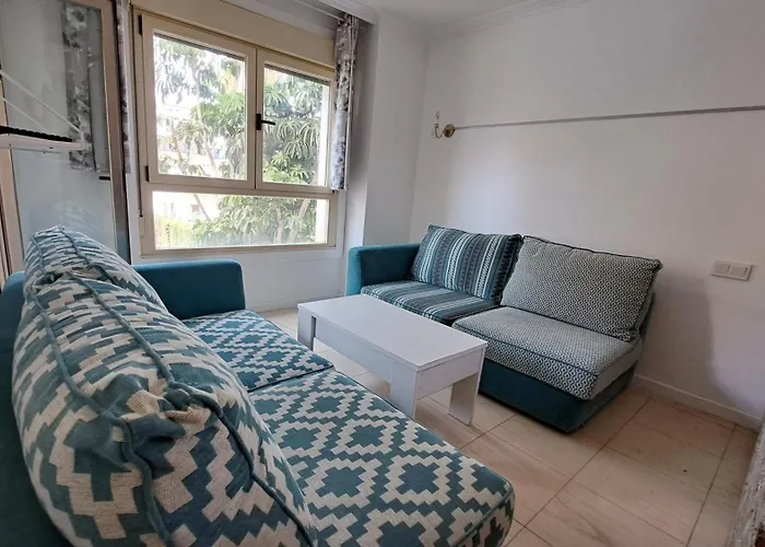 Piso Cerca De La Playa En En El Mediterraneo Real